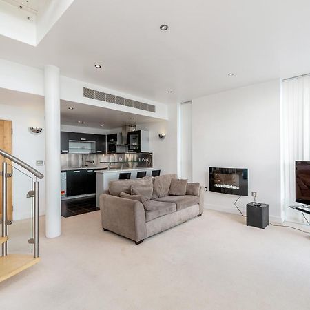 Excel Dock Apartments ロンドン エクステリア 写真