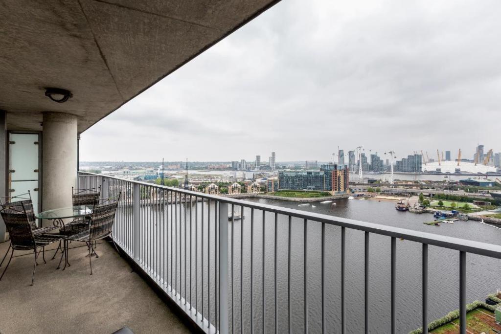 Excel Dock Apartments ロンドン エクステリア 写真