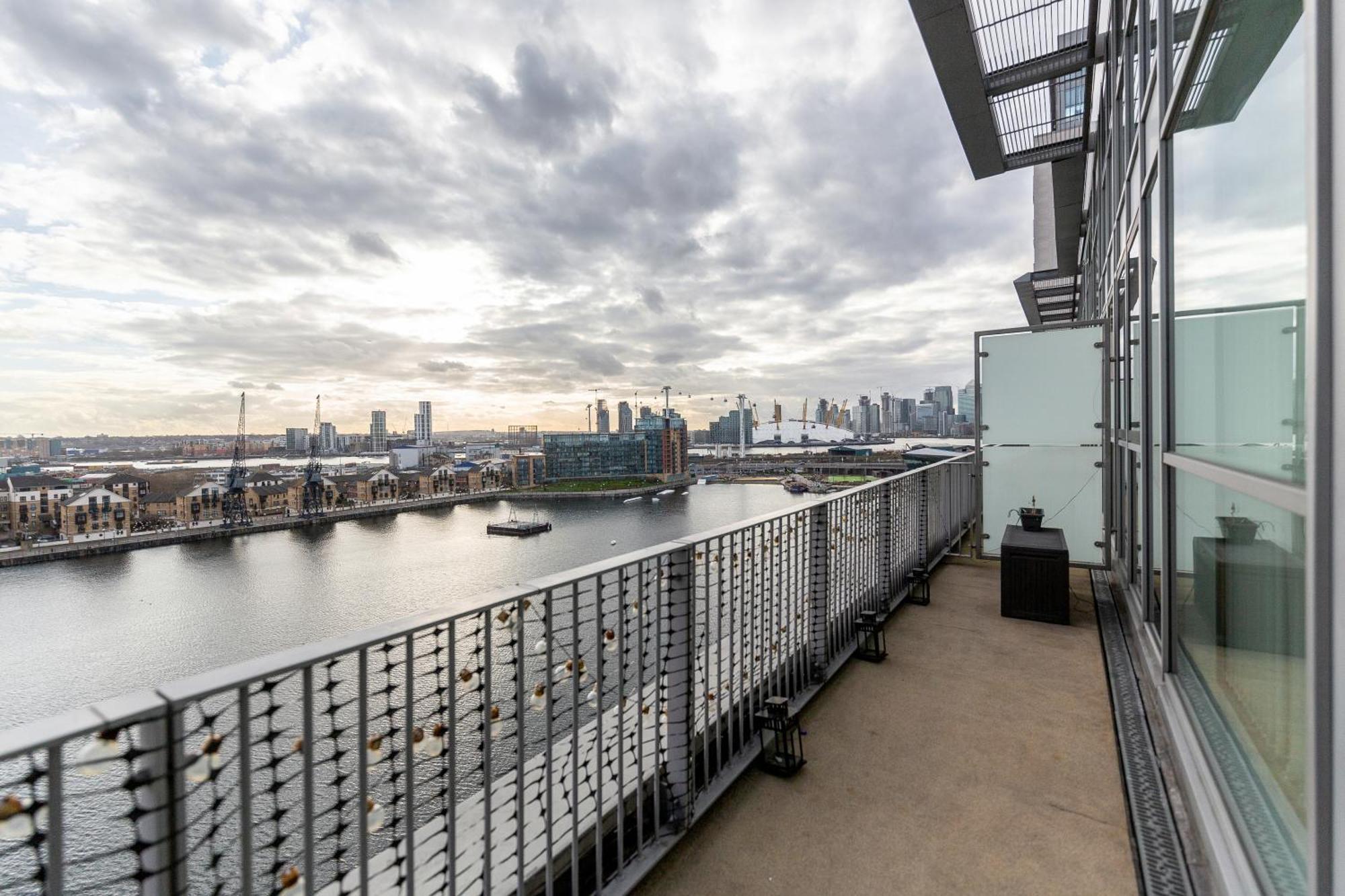 Excel Dock Apartments ロンドン エクステリア 写真